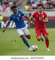 [CBA]王岚嵚强突 强对抗后折叠抛投得手